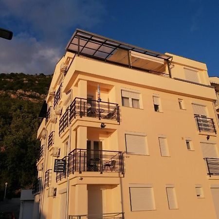 אוהריד Apartments St.Martinia מראה חיצוני תמונה