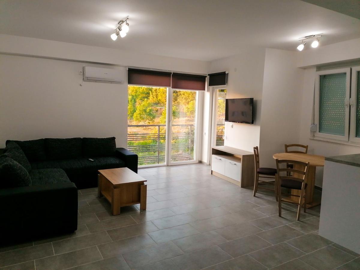 אוהריד Apartments St.Martinia מראה חיצוני תמונה