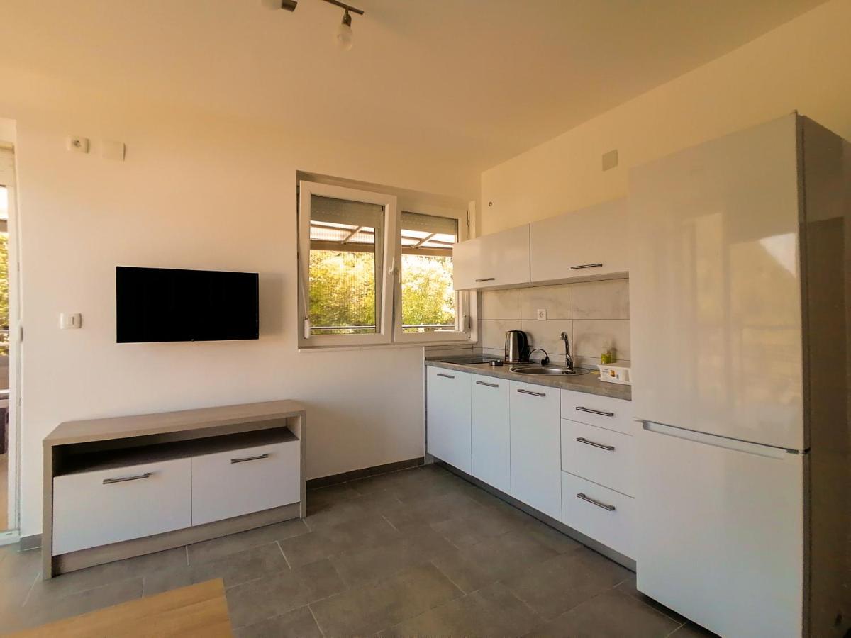 אוהריד Apartments St.Martinia מראה חיצוני תמונה