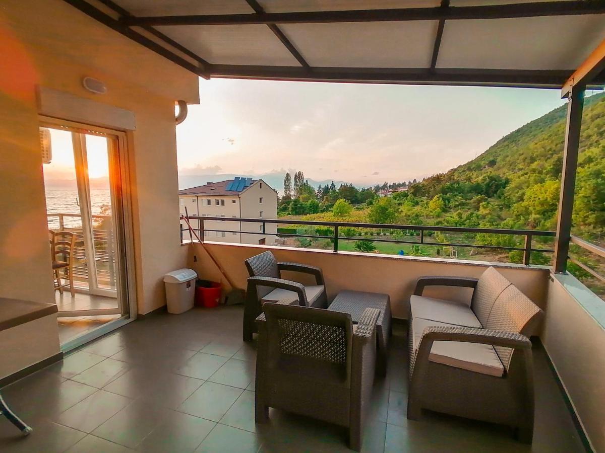 אוהריד Apartments St.Martinia מראה חיצוני תמונה