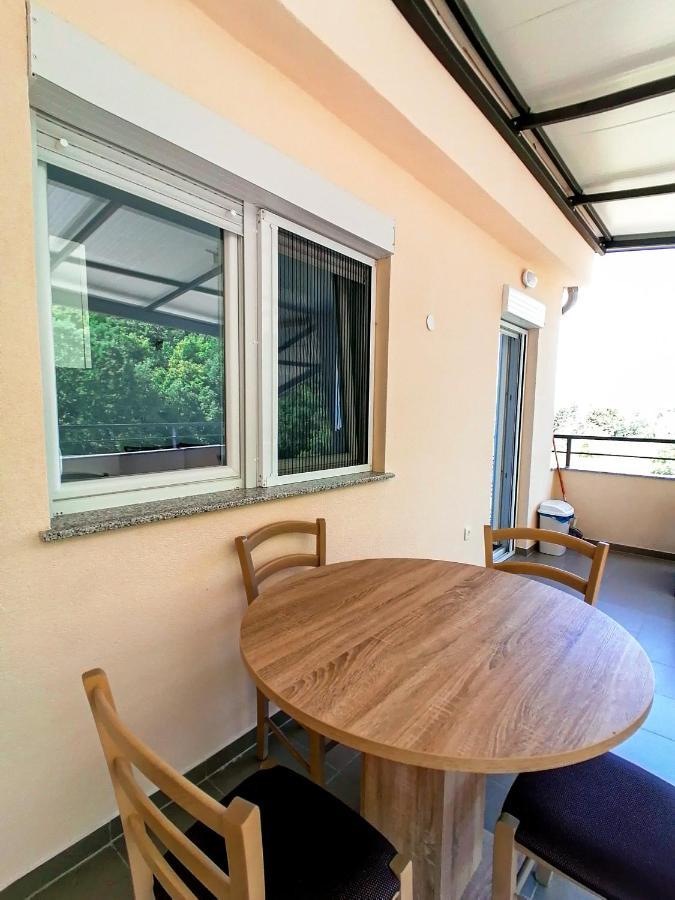 אוהריד Apartments St.Martinia מראה חיצוני תמונה